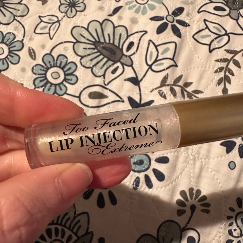 Too Faced Lip Injection mini lip plumper gloss